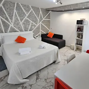 The Dreamers Bed & Breakfast