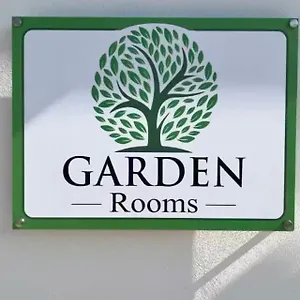 https://garden-rooms.catania-hotels.net